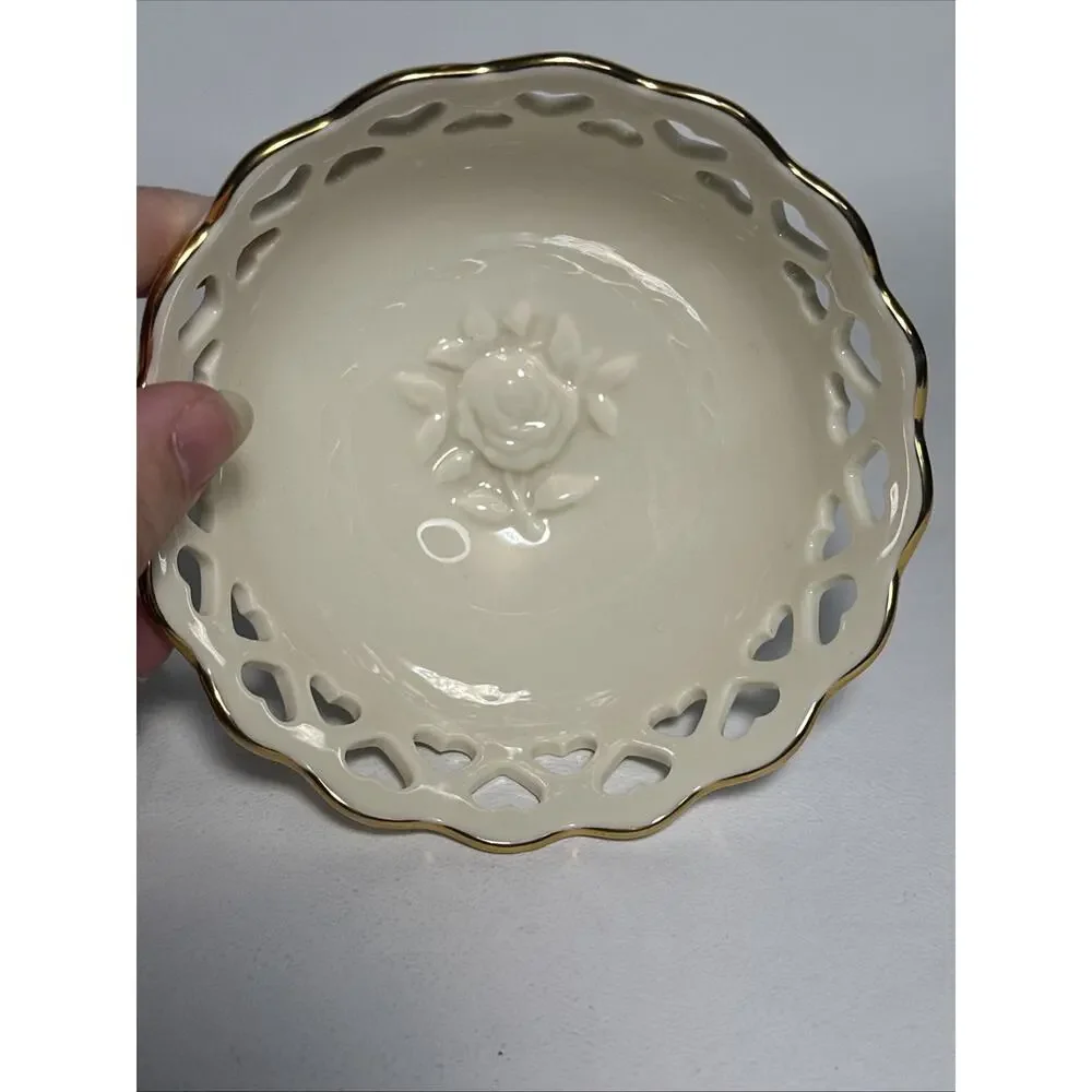 Lenox Footed Bowl Heart Collection Gold Trim Rose 4.25x2.25” Classic Beautiful